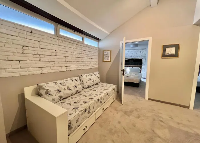 Будинок відпочинку Just House Варна